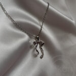 گردنبند پاپیون ژولیده پولیده