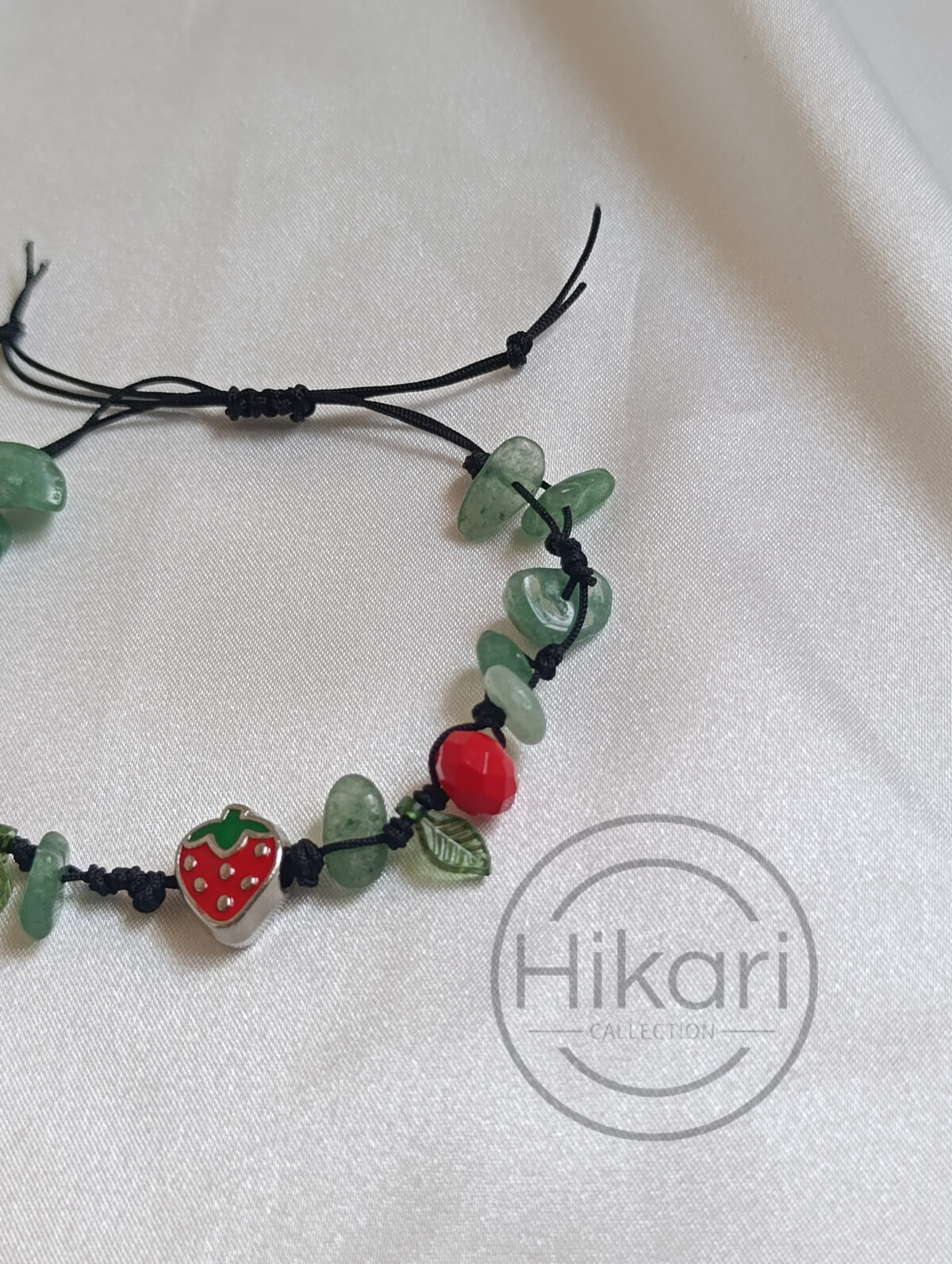 دستبند توت‌فرنگی