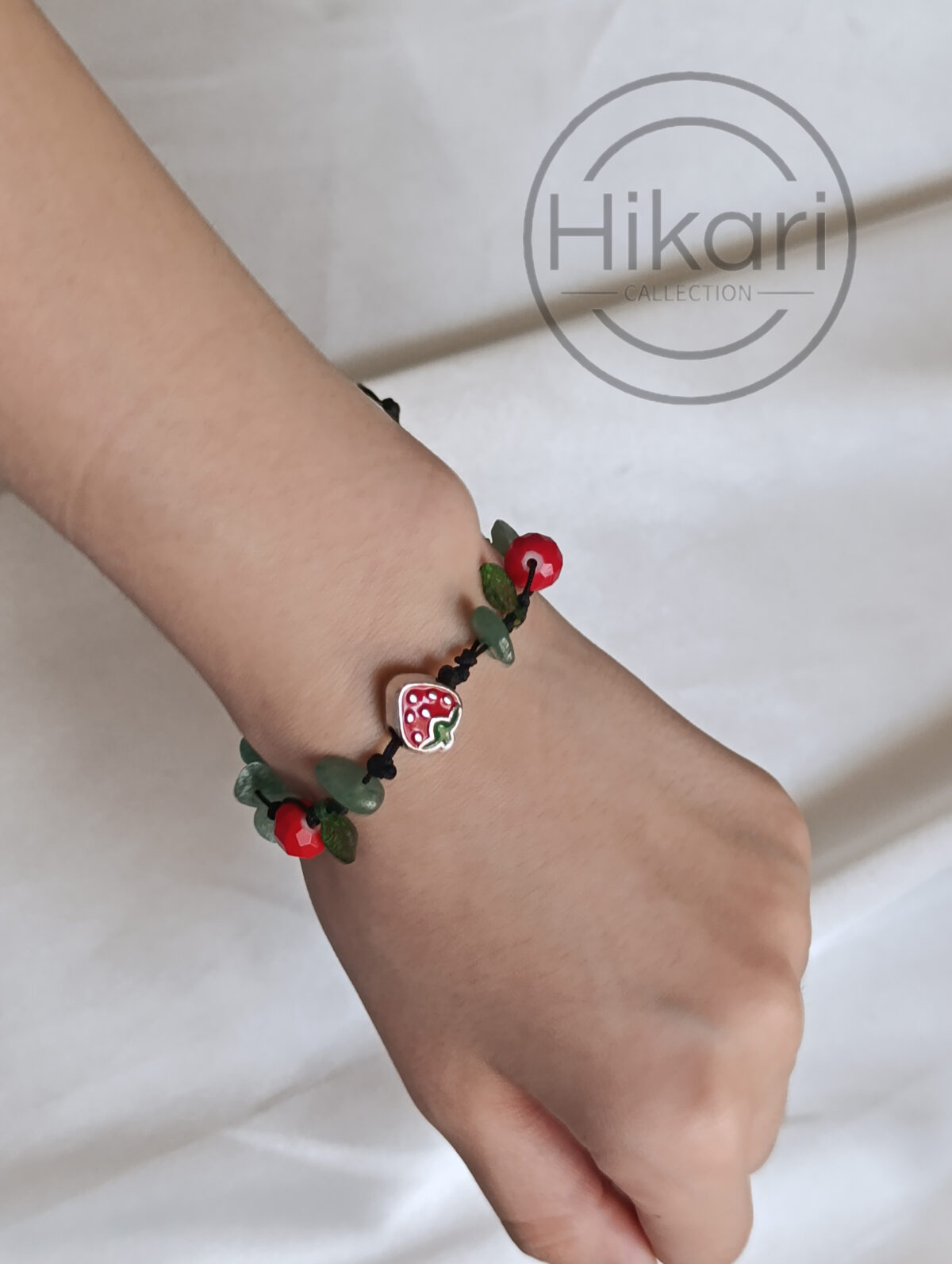 دستبند توت‌فرنگی