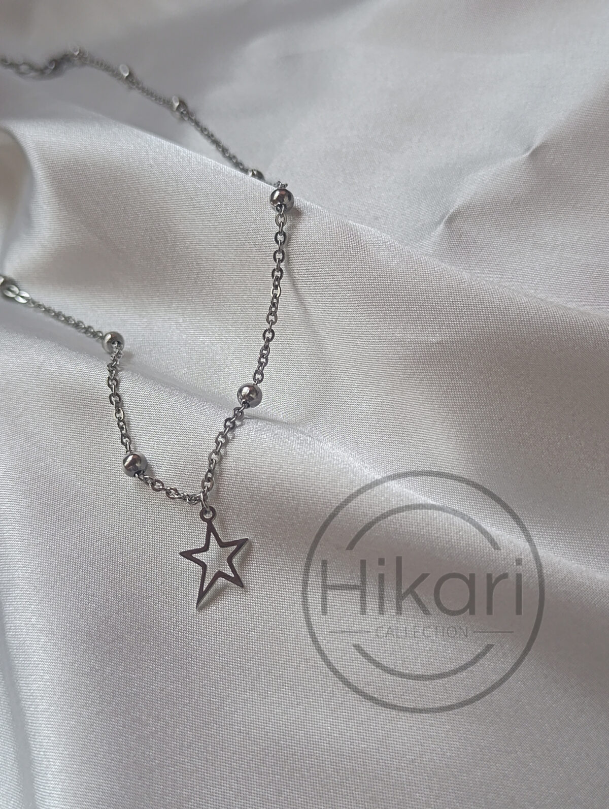 گردنبند مینیمال