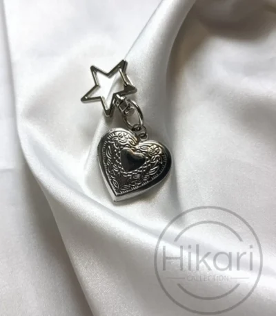 چارم لاکت قلب