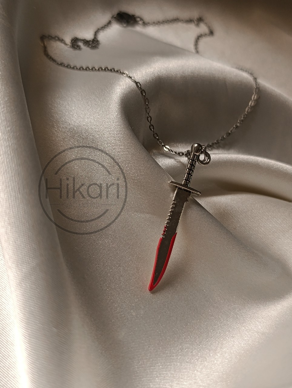 InShot_20260502_214425364_copy_964x1280_1 گردنبند چاقو - تصویر 1